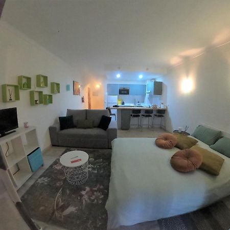 Apartamento T0 Albufeira Perto Do Centro Екстер'єр фото