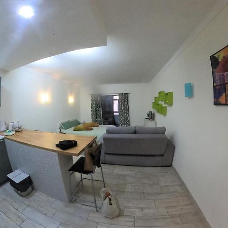 Apartamento T0 Albufeira Perto Do Centro Екстер'єр фото