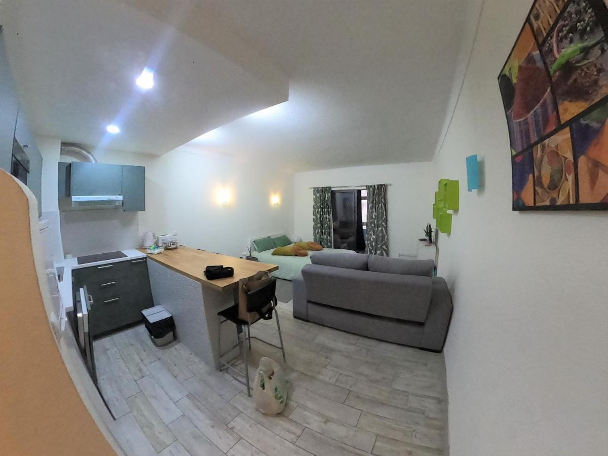 Apartamento T0 Albufeira Perto Do Centro Екстер'єр фото